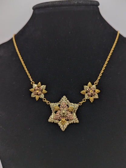 10k 12k Very Large Black Hills Green Rose Gold Leaf & Vine Pendant w Necklace Chain. 10k Black Hills Gold Vine Necklace Pendant