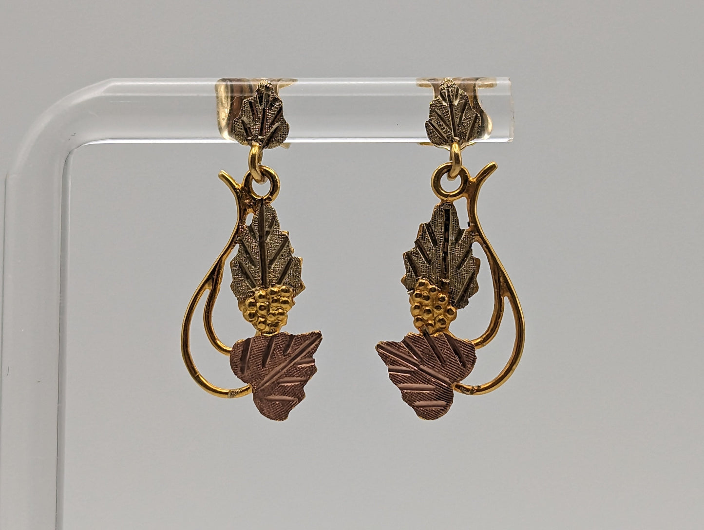 10k 12k Black Hills Gold Traditional 10k Gold Vine Dangel Earrings Rose Gold Black Hills Gold Trio Gold Vine Leaf Earrings