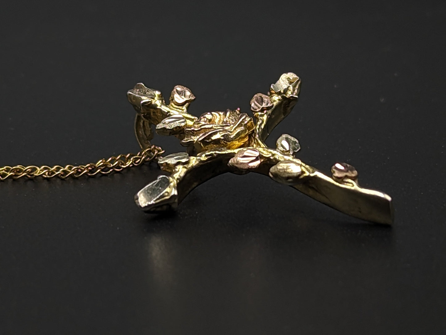 10k and Sterling Silver Cross Heart Black Hills Gold Pendant w GF 18" Chain BHG Green Rose Gold Leaf & Vine Cross Pendant w Necklace 10K GF