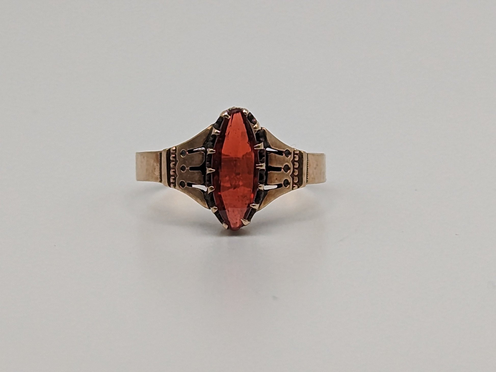 Antique 10k Yellow Gold Solitaire 1ct Garnet Stone Victorian Ring Red Garnet 10k Gold Promise Ring.