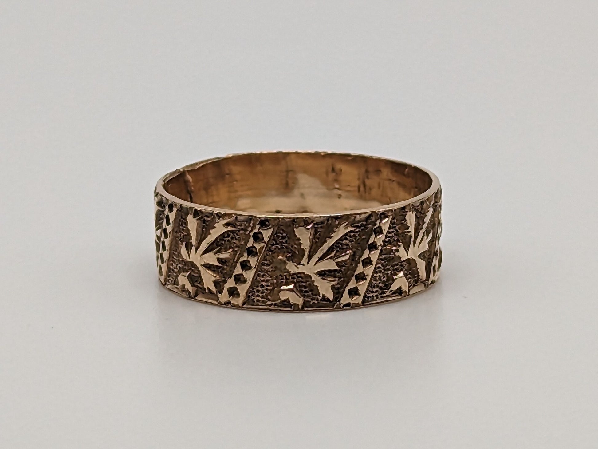 10k Antique 1900s Oak Leaf Design Wide Cigar Wedding Band Yellow Gold Wide band Gold