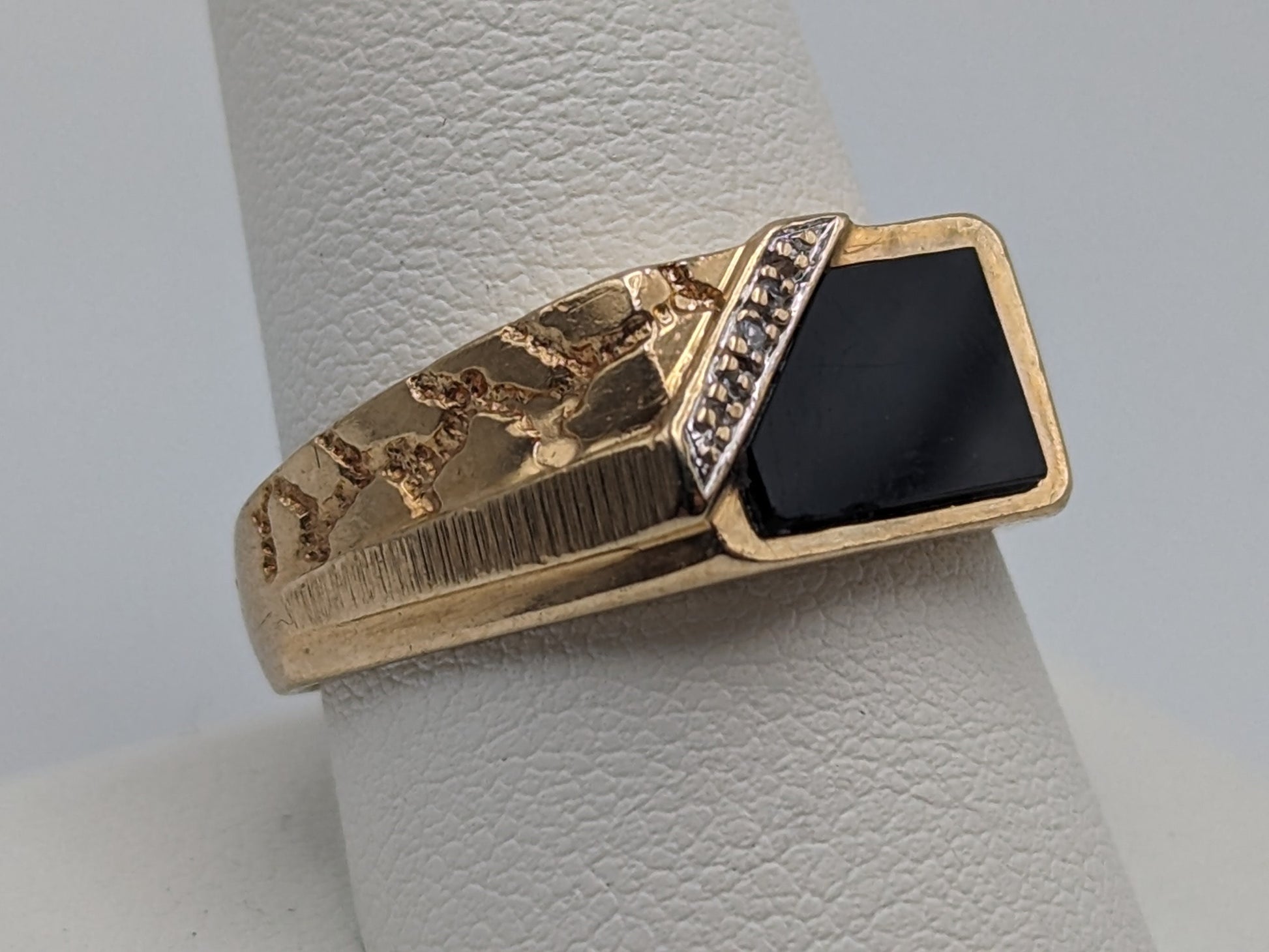 Vintage 5.7gr Gold Nugget 10k Rectangle Black Onyx Diamond Ring Midnight Black Vintage Art Deco Onyx Ring.