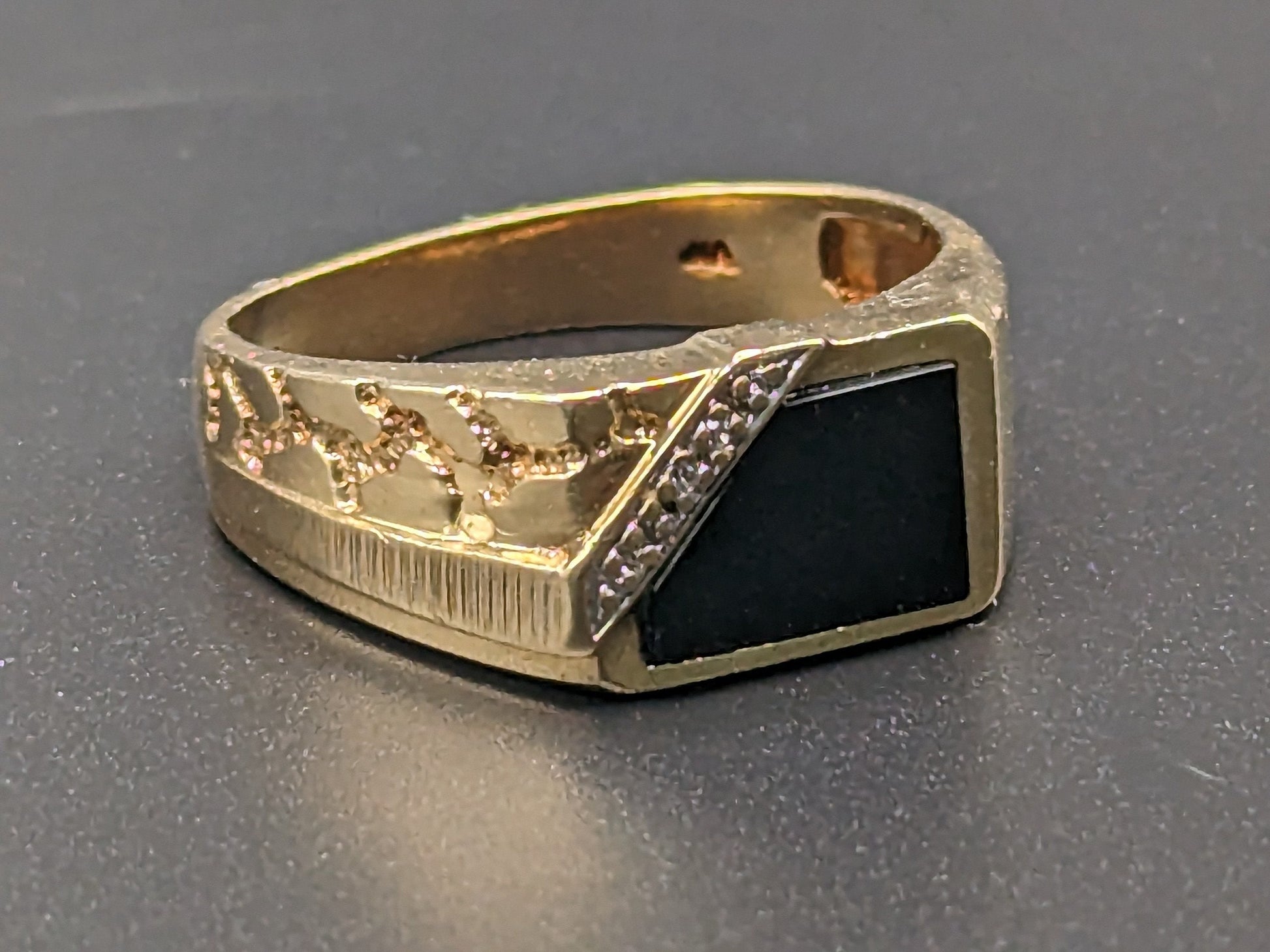 Vintage 5.7gr Gold Nugget 10k Rectangle Black Onyx Diamond Ring Midnight Black Vintage Art Deco Onyx Ring.