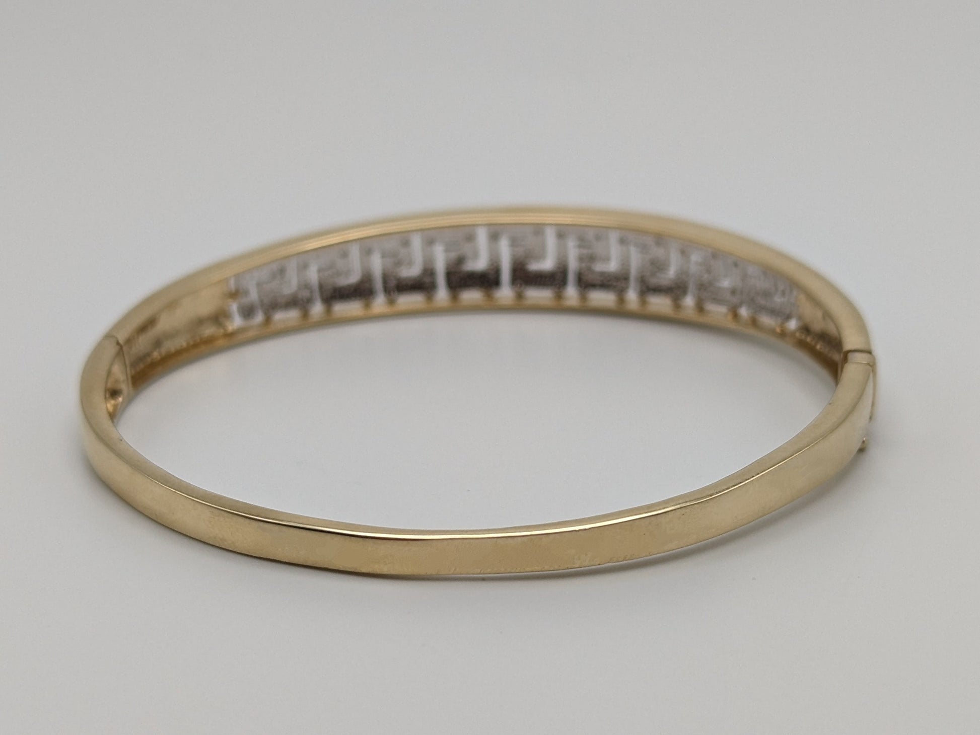 10K Heavy 12.6 gr Gold 9.0 Greek Key 0.25 ct Diamond Bangle Bracelet 7.5" 10k Solid Gold
