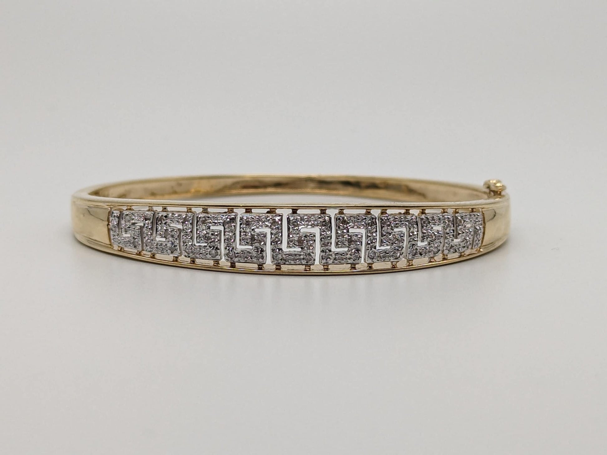 10K Heavy 12.6 gr Gold 9.0 Greek Key 0.25 ct Diamond Bangle Bracelet 7.5" 10k Solid Gold