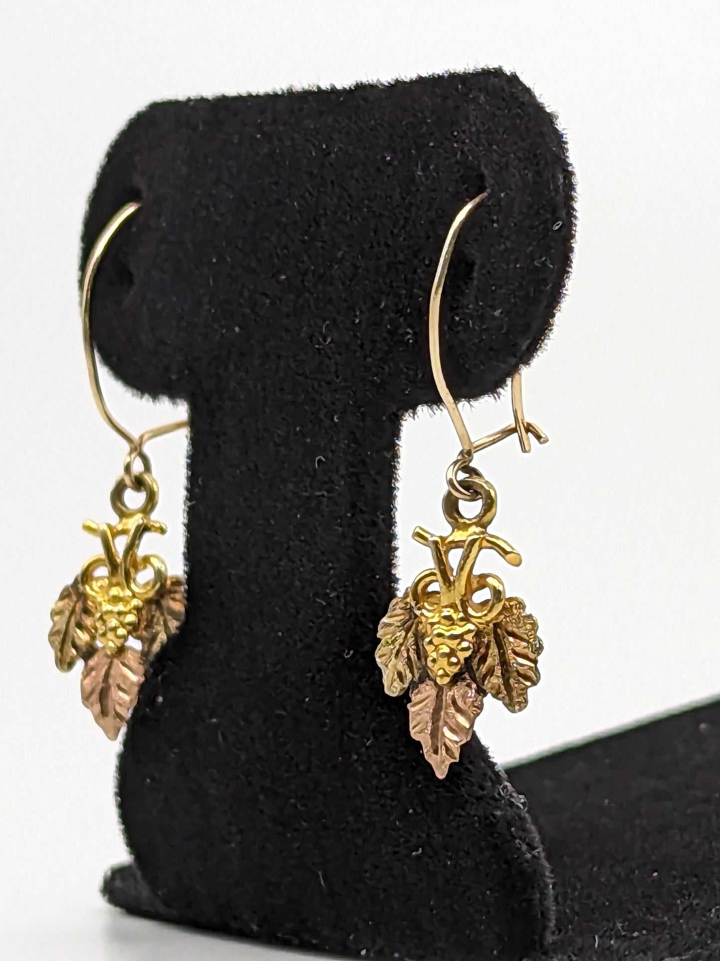 10k 12k Black Hills Gold Traditional 10k Gold Vine Dangle Earrings Rose Gold Black Hills Gold Trio Gold Vine Leaf Earrings