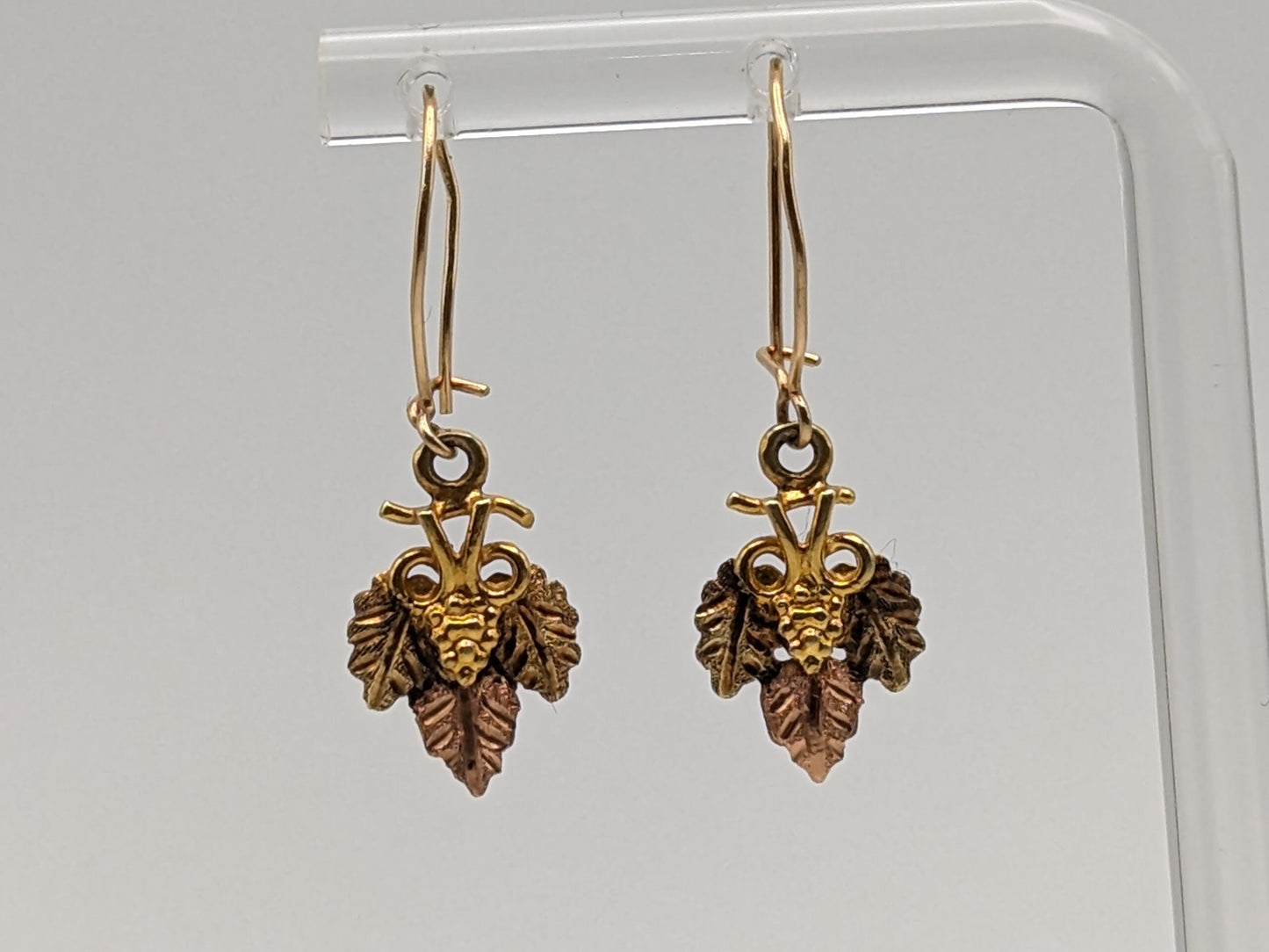 10k 12k Black Hills Gold Traditional 10k Gold Vine Dangle Earrings Rose Gold Black Hills Gold Trio Gold Vine Leaf Earrings