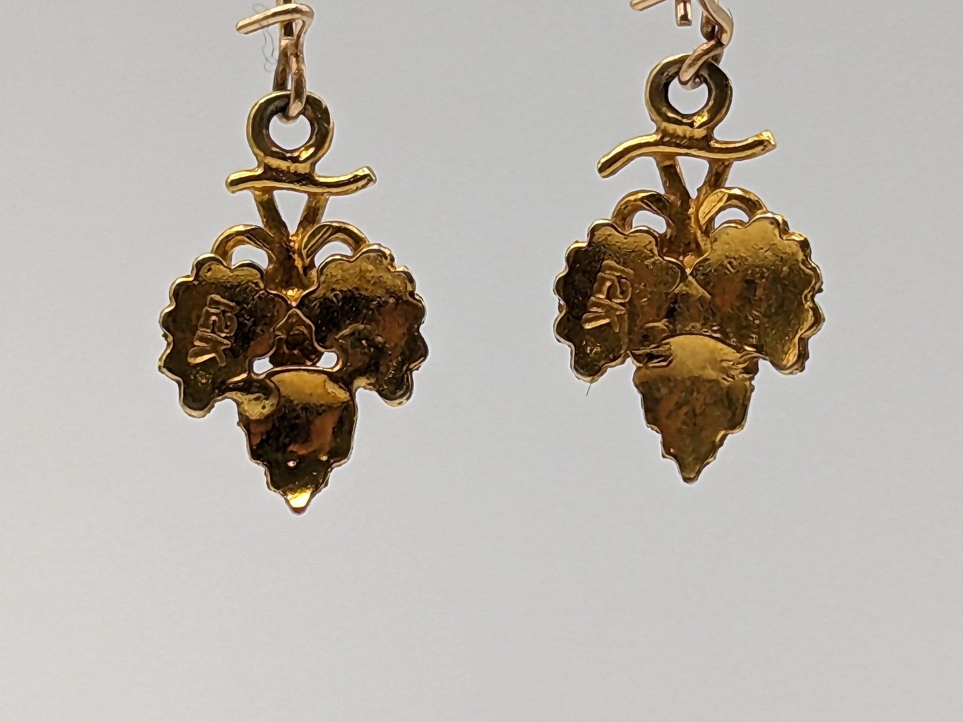 10k 12k Black Hills Gold Traditional 10k Gold Vine Dangle Earrings Rose Gold Black Hills Gold Trio Gold Vine Leaf Earrings