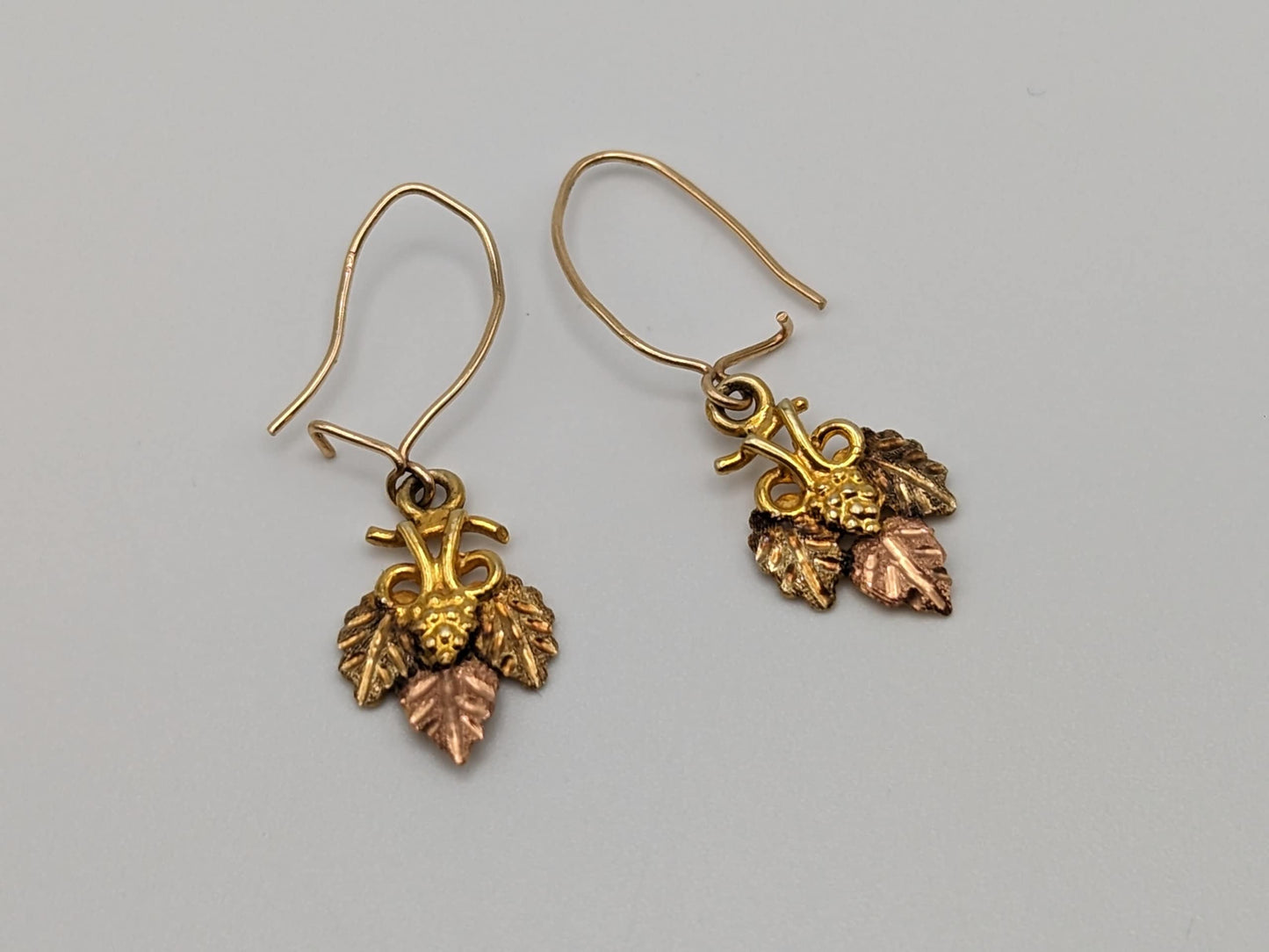 10k 12k Black Hills Gold Traditional 10k Gold Vine Dangle Earrings Rose Gold Black Hills Gold Trio Gold Vine Leaf Earrings