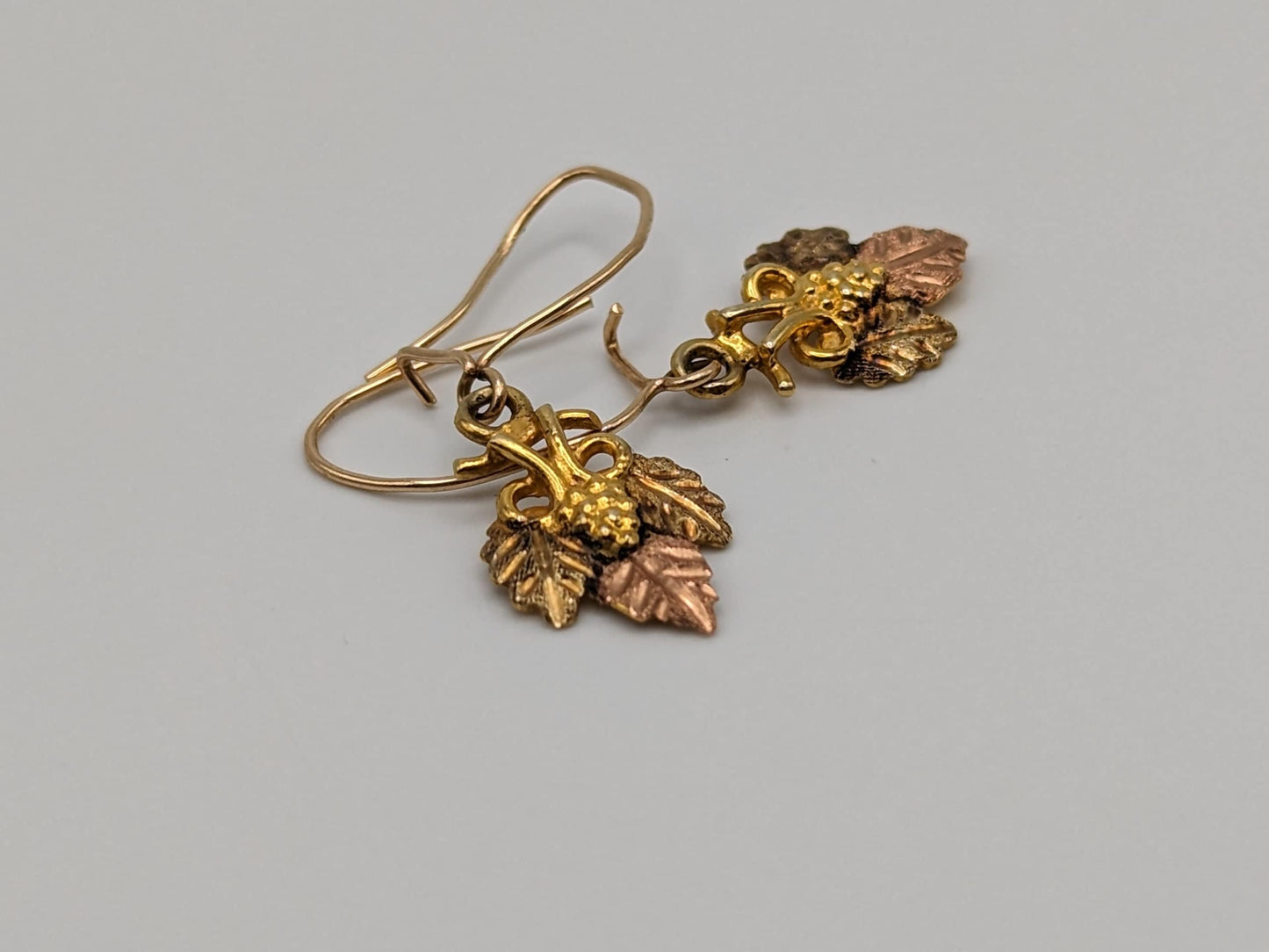 10k 12k Black Hills Gold Traditional 10k Gold Vine Dangle Earrings Rose Gold Black Hills Gold Trio Gold Vine Leaf Earrings