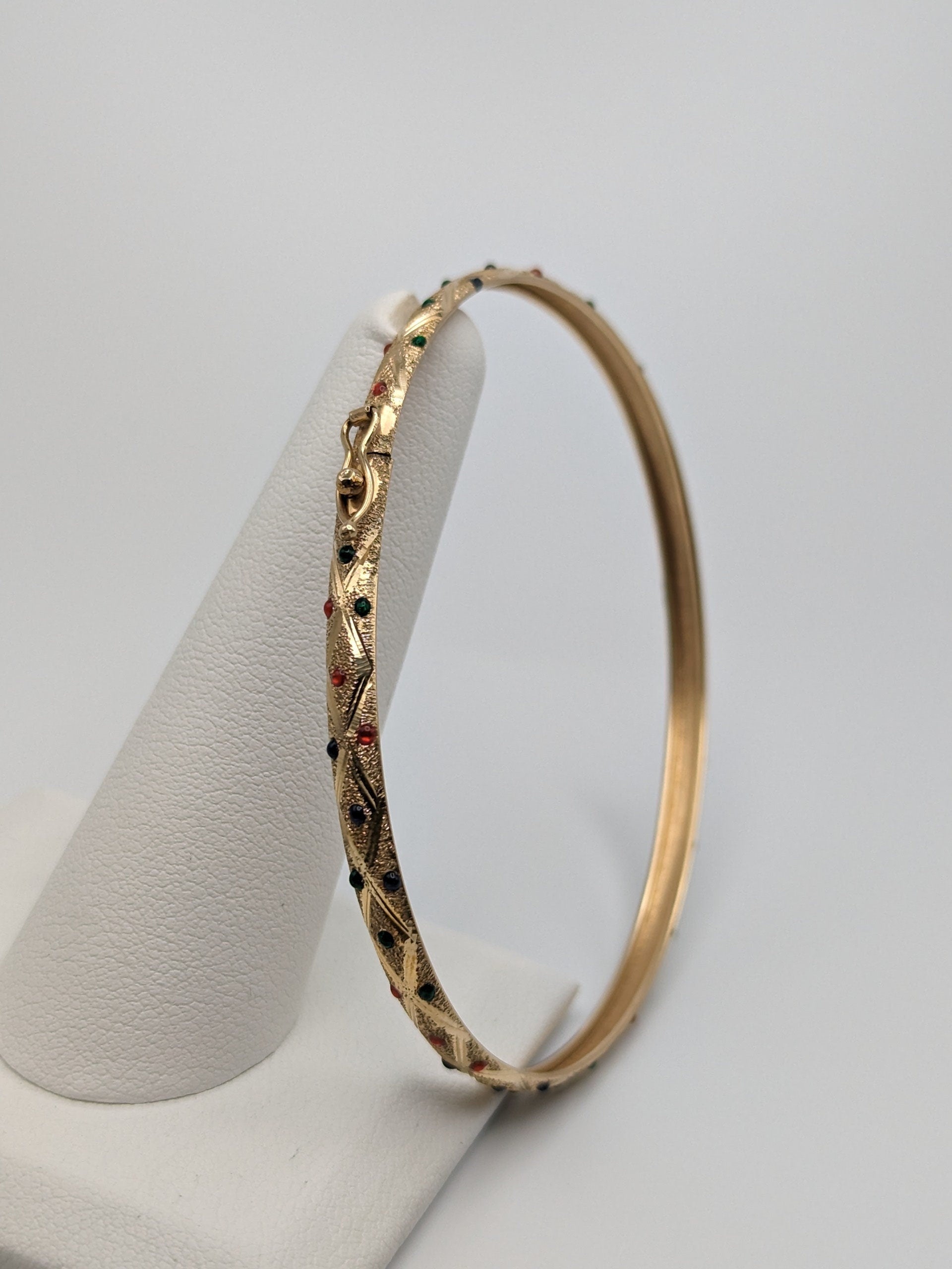 10K Yellow Gold Oval Hinge Bangle Bracelet Dia Cut Textured Green Blue Red Dotted Yellow Gold Bangle